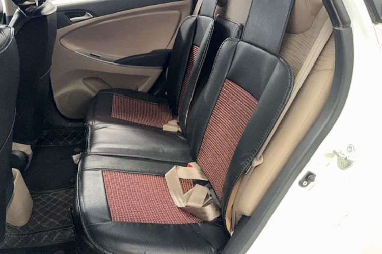 Used Hyundai Verna 2014 1.4L Manual Smart GLS Trim
