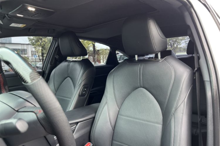 Used Toyota Avalon 2019 2.0L Luxury Edition China VI Standard
