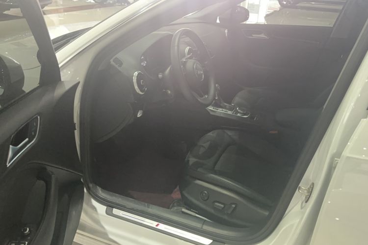 Used Audi A3 2020 Sportback 35 TFSI Fashion Edition China VI Emission Standard
