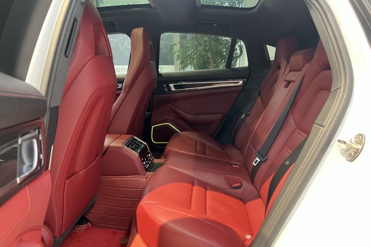 Used Porsche Panamera 2023 Facelifted Panamera 2.9T Platinum Edition