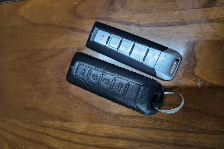 Used Wey VV5 2017 2.0T Ultra-Luxury Version
