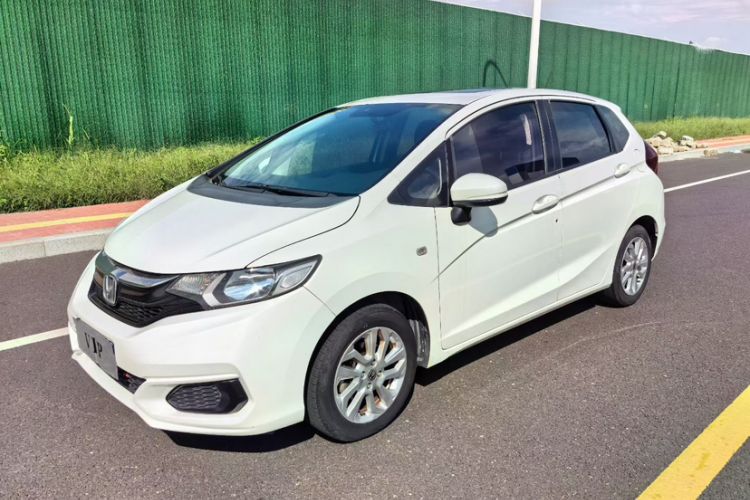 Used Honda Fit 2018 1.5L CVT Comfort Sunroof Version

