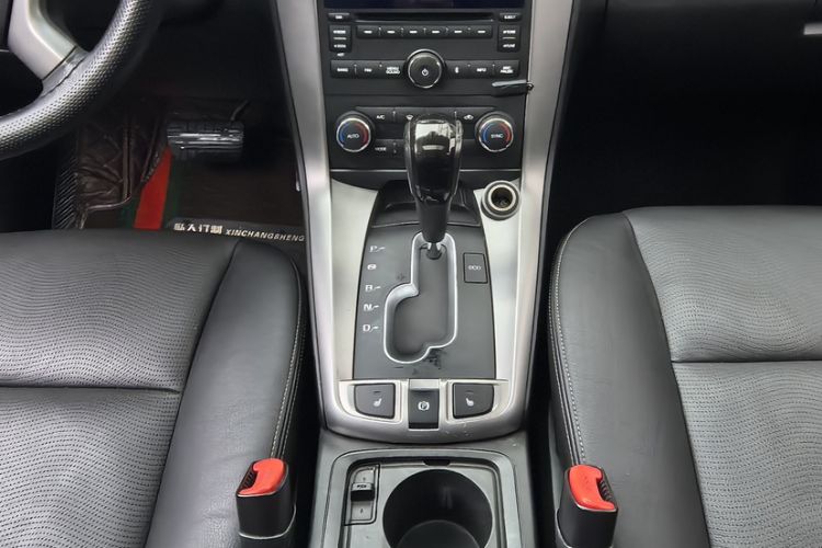 Used Chevrolet Captiva 2017 2.4L Two-Wheel Drive Luxury Edition 7 Seats
