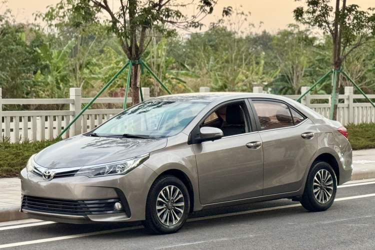 Used Toyota Corolla 2017 Revised Version 1.2T S-CVT GL
