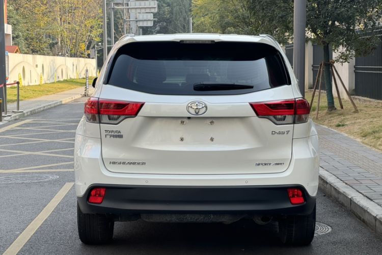 Used Toyota Highlander 2018 2.0T Four-Wheel Drive Luxury Version 7 Seats China VI Standard