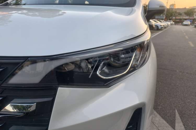 Used GAC Trumpchi M6 2023 PRO 270T DCT Elite Edition