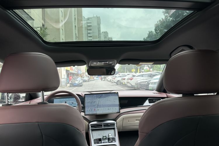 Used BYD Seal 2023 DM-i 1.5L 121km Prestige Model
