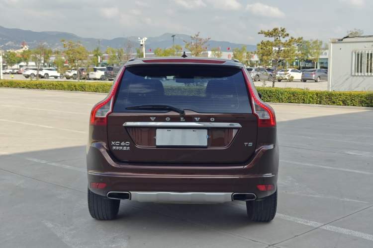 Used Volvo XC60 2016 T5 Smart Version
