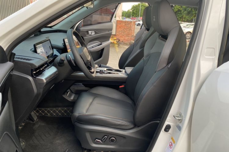 Used Oshan Z6 2023 Blue Whale 1.5T DCT Smart Edition
