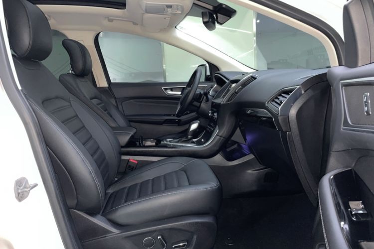 Used Ford Edge 2018 EcoBoost 245 Two-Wheel-Drive Titanium 7-Seater China VI Standard