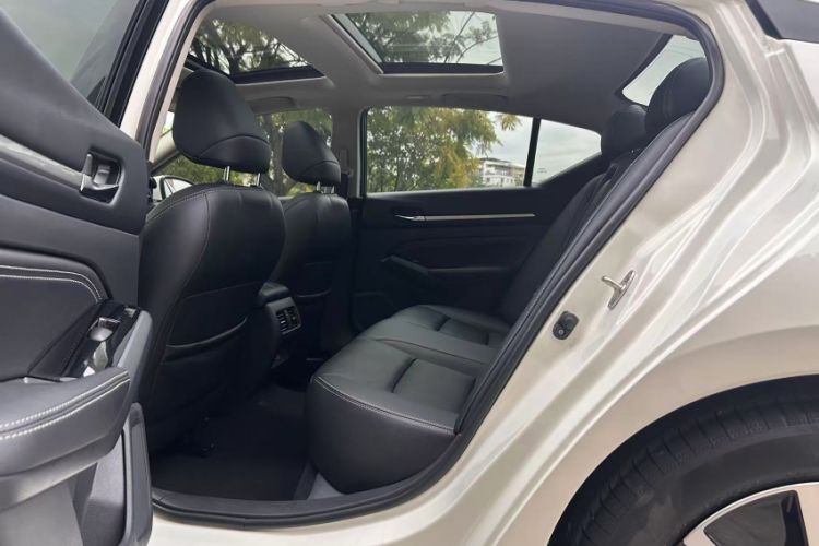 Used Nissan Teana 2021 2.0L XL Comfort Edition