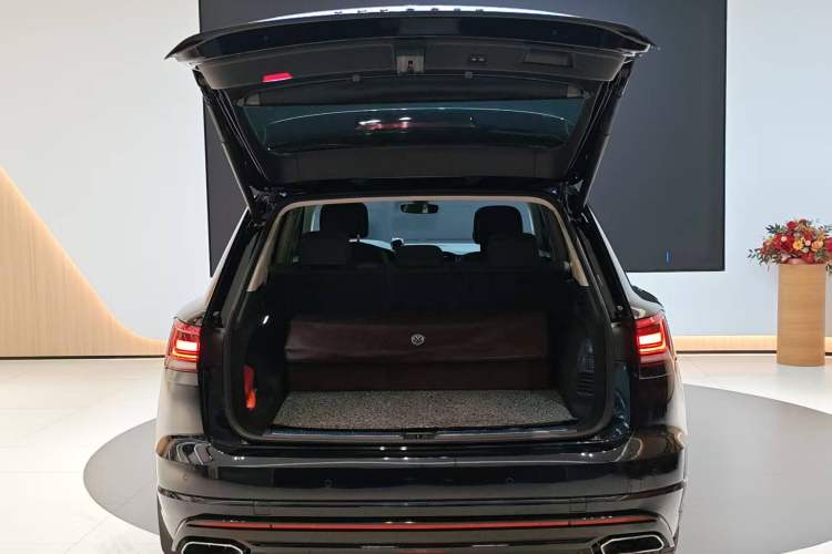 Used Volkswagen Touareg 2019 3.0 TSI RuiFeng Edition China VI Standard
