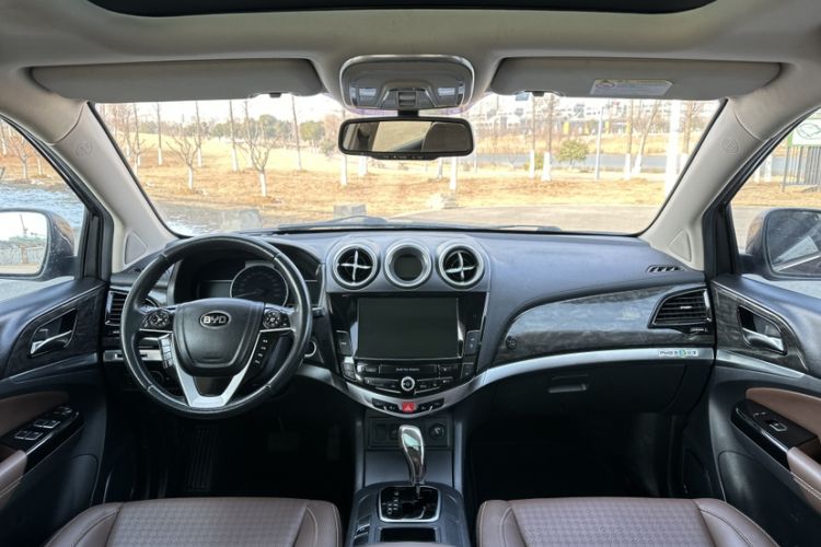 Used BYD S7 2016 2.0T Automatic Prestige Edition
