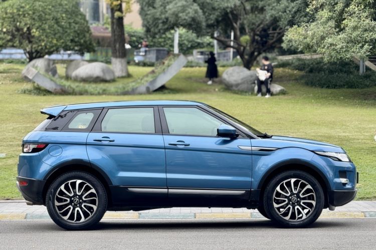 Used Land Rover Range Rover Evoque 2015 2.0T Five-Door Zhiyao Edition
