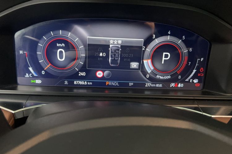 Used Ford Explorer 2023 EcoBoost 285 Four-Wheel Drive Titanium Edition 6 Seats