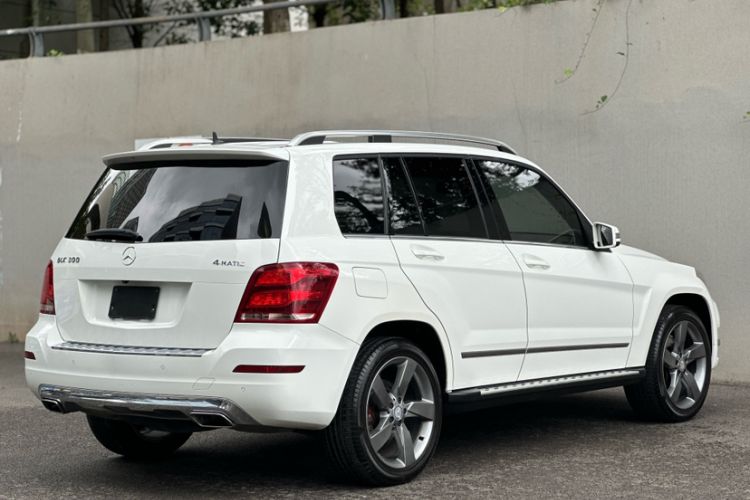 Used Mercedes-Benz GLK-Class 2013 GLK 300 4MATIC Dynamic Sunroof Model
