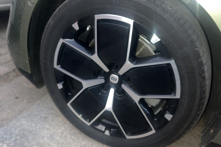 Used  SU7 2024 Rear-Drive Long-Range Intelligent Driving Version
