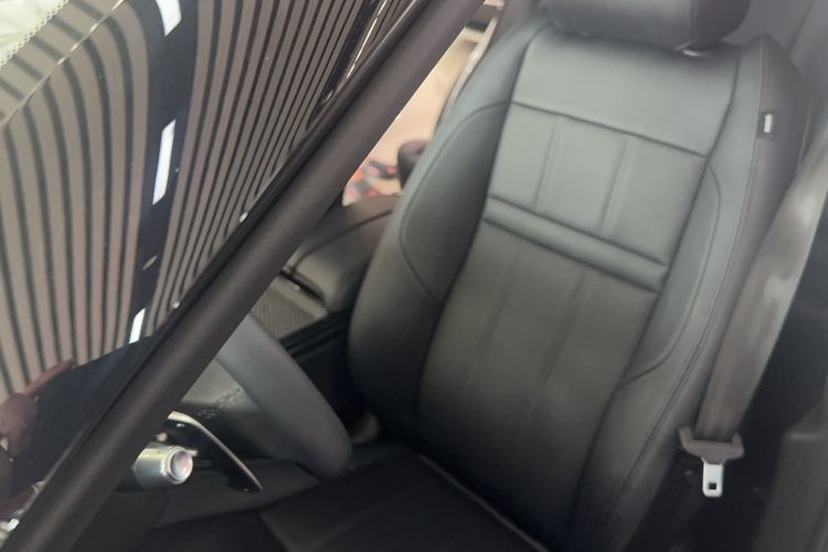 Used Land Rover Range Rover Evoque 2021 Range Rover L 249 PS R-Dynamic SE Luxury Edition
