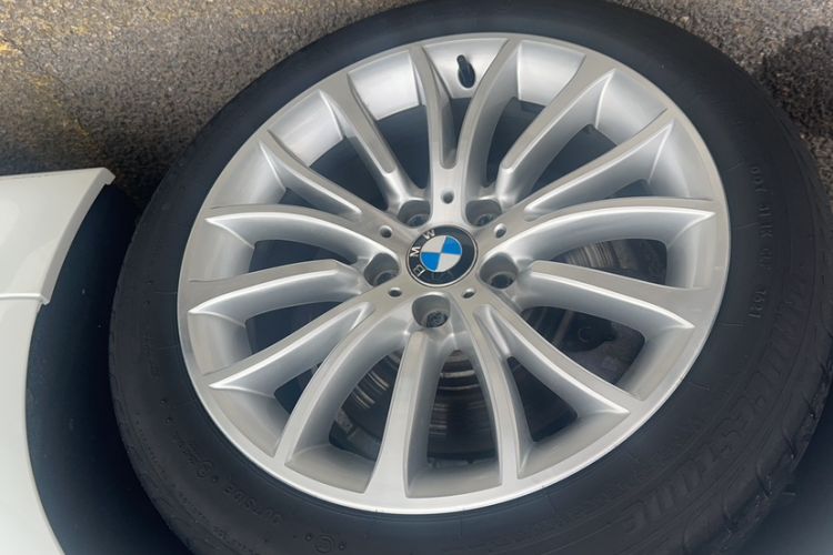 Used BMW 5 Series 2014 525Li Luxury Design Package
