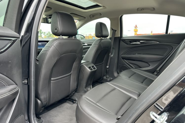 Used Buick Regal 2024 25T Deluxe Edition