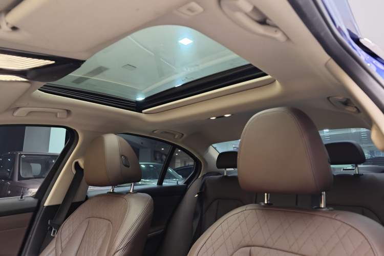 Used BMW 3 Series 2022 325i M Sport Package
