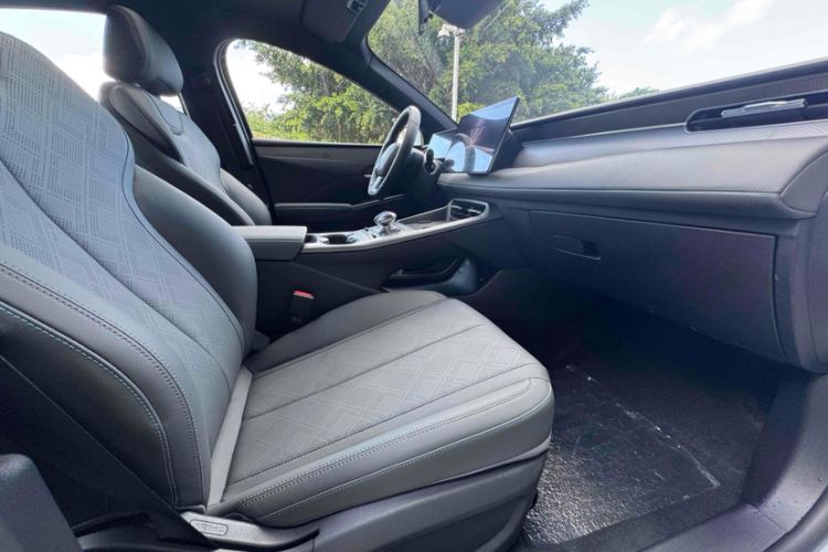 Used BYD Qin PLUS 2025 DM-i Smart Drive 55KM Beyond Model
