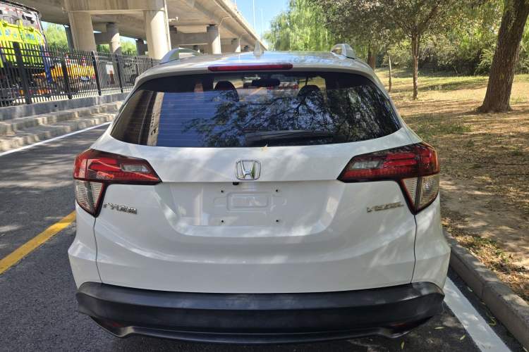 Used Honda Vezel 2019 1.5L CVT Luxury Model China VI
