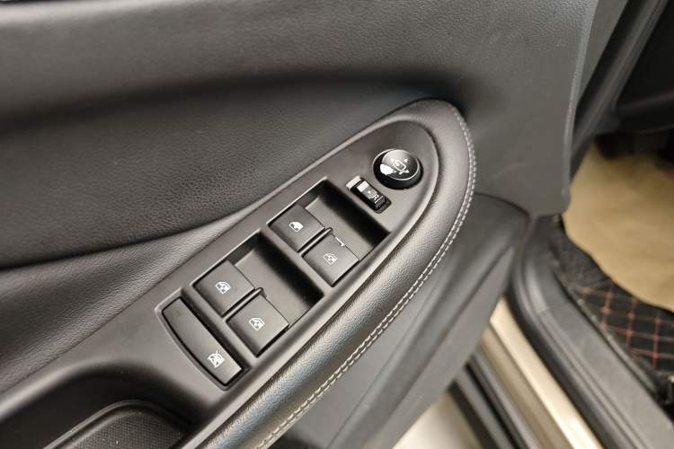 Used Buick Envision 2018 20T Two-Wheel-Drive Leading Model
