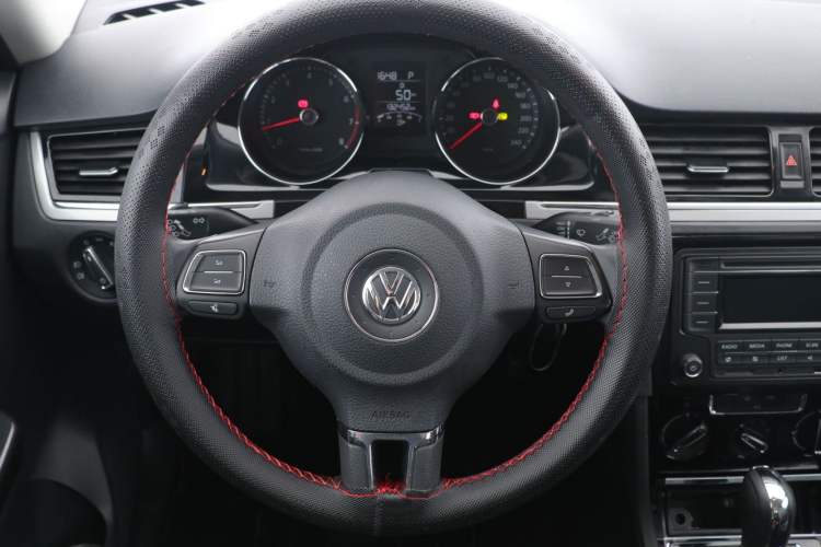 Used Volkswagen Bora 2015 Value Edition 1.6L Automatic Comfort Version