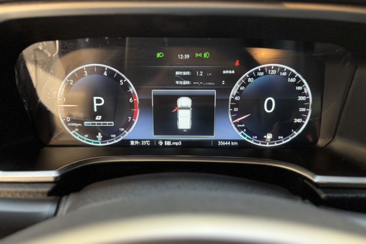 Used  BJ40 2019 2.3T Automatic Four-Wheel Drive Shengshi Huazhang Edition China VI Emission Standard