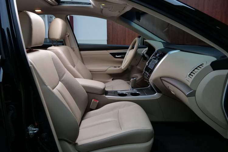 Used Nissan Teana 2016 Revised Version 2.0L XL Comfort Edition
