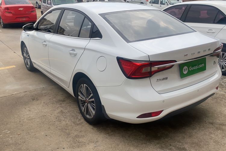 Used Roewe i5 2019 1.5L Automatic 4G Connected Langhao Edition
