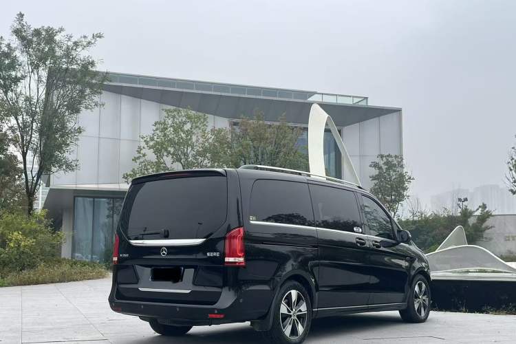 Used Mercedes-Benz V-Class 2021 V 260 Prestige Edition