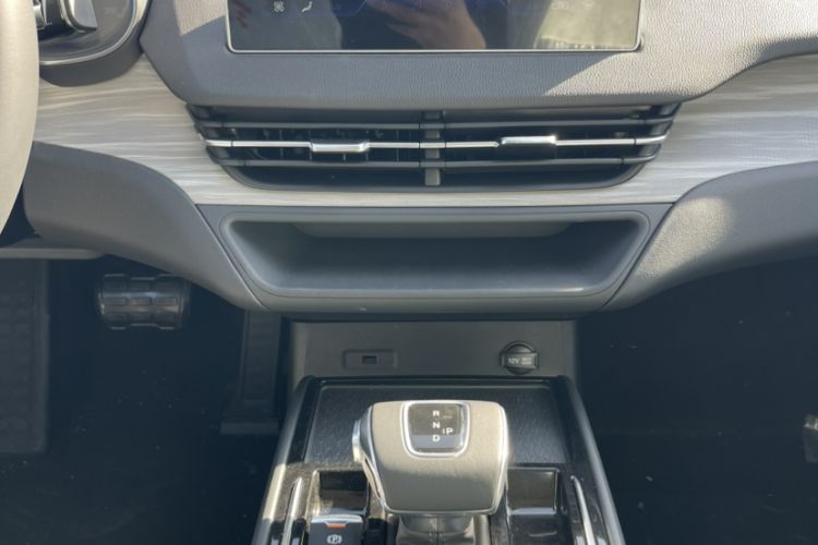 Used Hongqi E-QM5 2024 500km Range Edition
