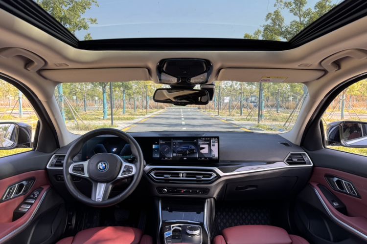 Used BMW i3 2022 eDrive 35 L