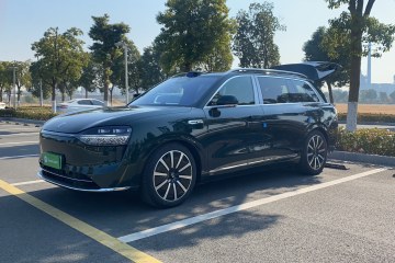 Used Hima AITO M9 2025 Extended-Range Ultra Version 52 kWh 6-Seater