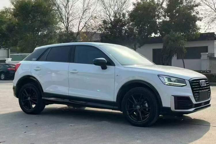 Used Audi Q2L 2018 35 TFSI Launch Exclusive Edition China VI
