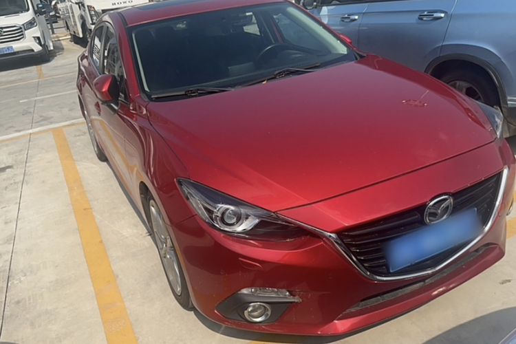 Used Mazda Mazda 3 Axela 2016 Sedan 2.0L Automatic Flagship Model
