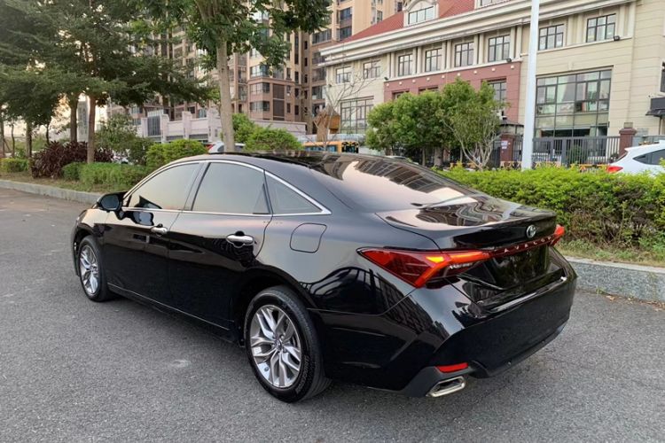 Used Toyota Avalon 2019 2.0L Luxury Edition China VI Standard
