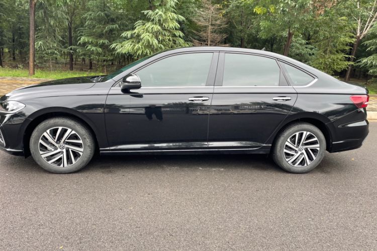 Used Volkswagen Lavida 2023 300TSI DSG Starry Full-Comfort Edition
