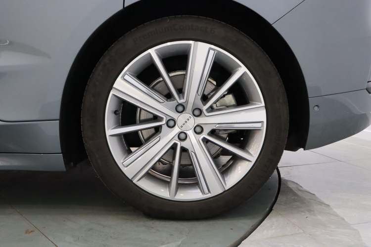 Used Zeekr 001 2022 Long-Range Dual-Motor WE Edition
