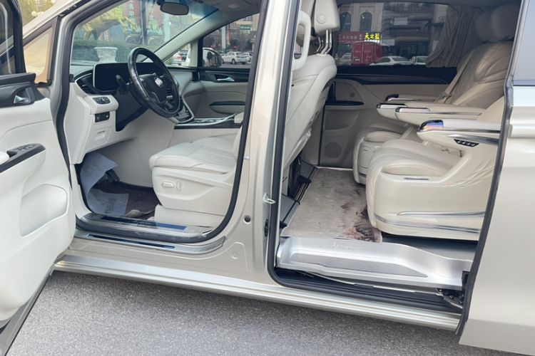 Used Buick GL8 2022 ES Landtrek 653T Comfort Edition
