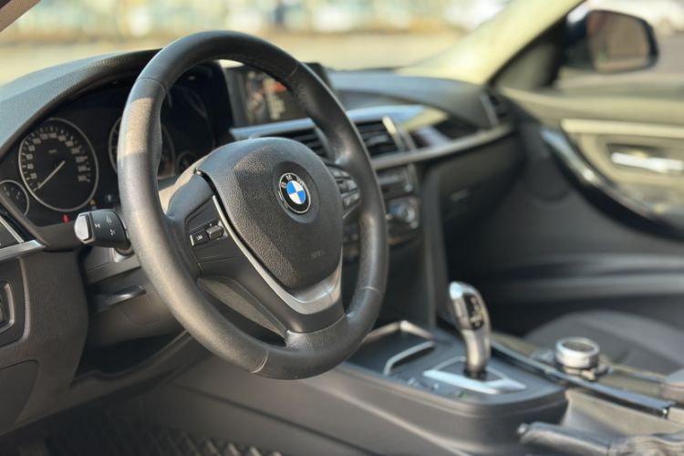 Used BMW 3 Series 2017 320Li Fashion Model