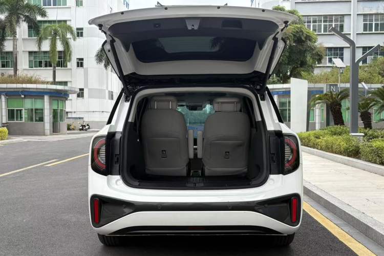 Used ARCFOX Kaola 2023 Family Edition Pro
