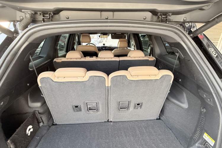 Used Nio ES8 2020 580 km Range 7-Seater Version