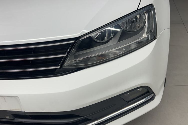 Used Volkswagen Sagitar 2018 280TSI DSG Comfort Model
