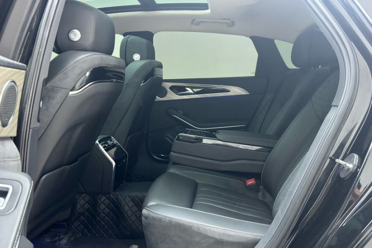 Used Hongqi H9 2022 2.0T Smart Connect Flagship Edition
