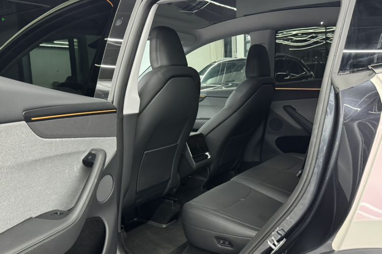 Used Tesla Model Y 2025 Rear-Wheel Drive First Edition