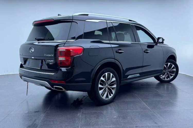 Used GAC Trumpchi GS8 2017 320T Two-Wheel Drive Luxury Smart Connectivity Version (7 Seats)
