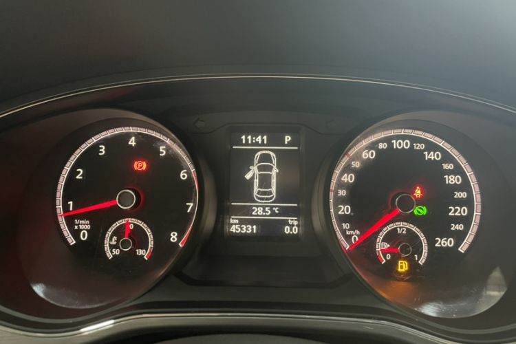 Used Volkswagen Passat 2017 330TSI DSG Luxury Edition
